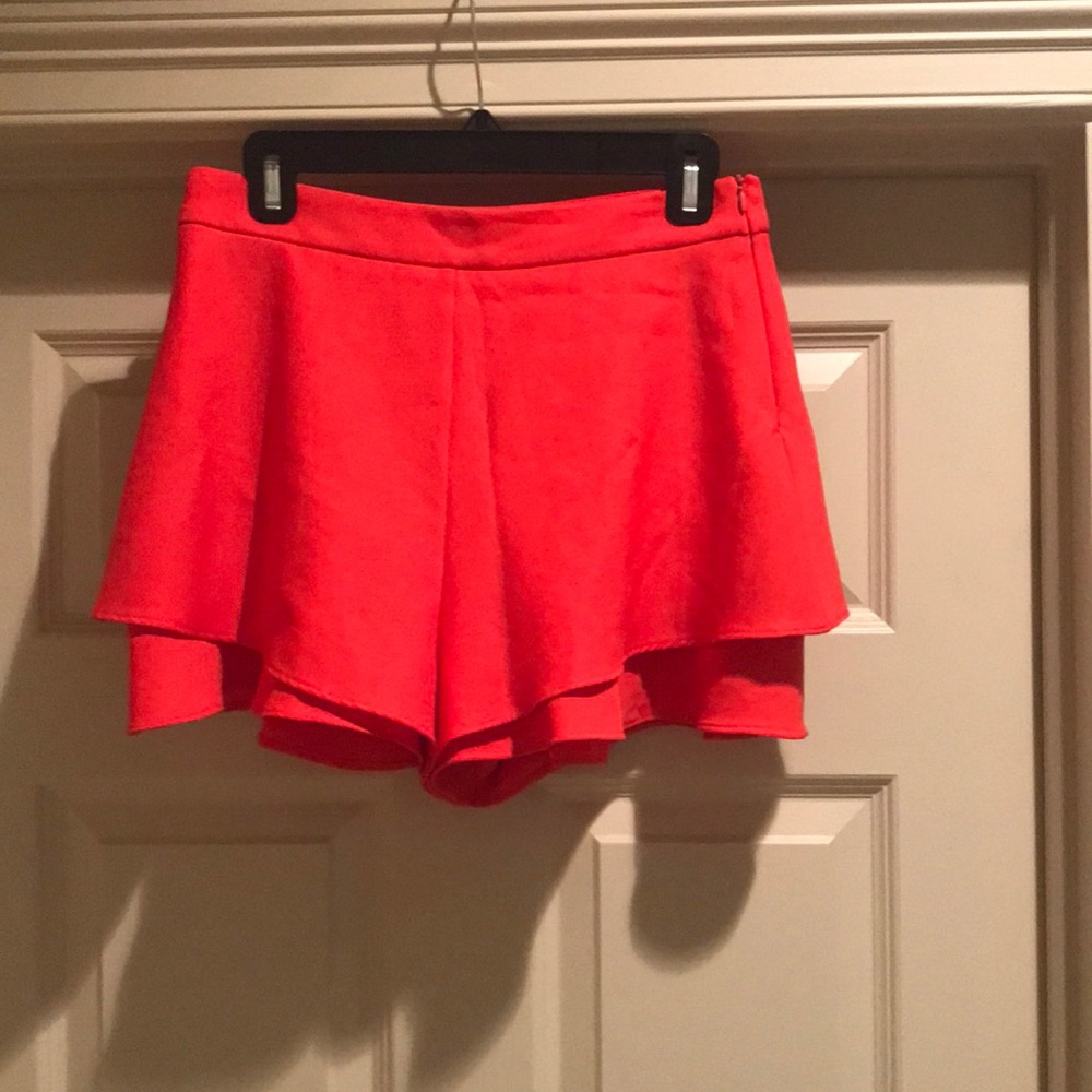 Zara women’s bright orange loose fitting shorts